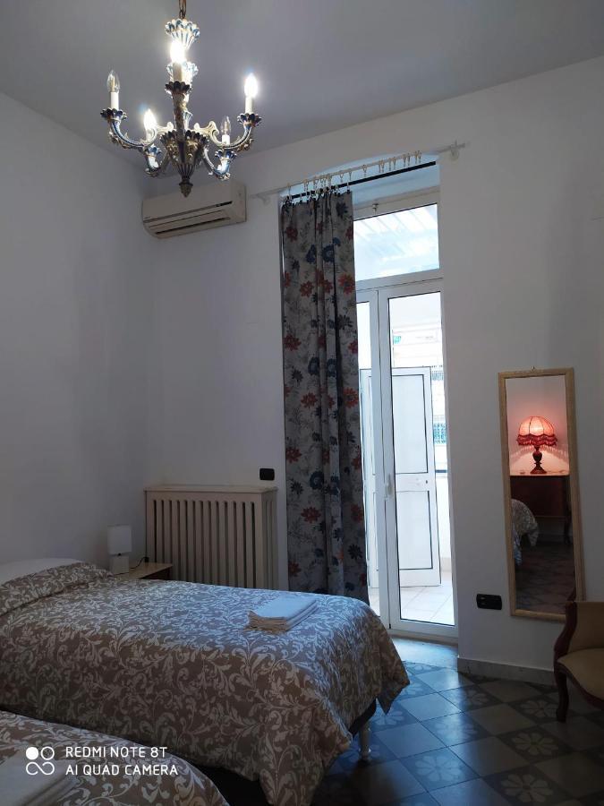 Apartamento Dante Alighieri House Bari Exterior foto